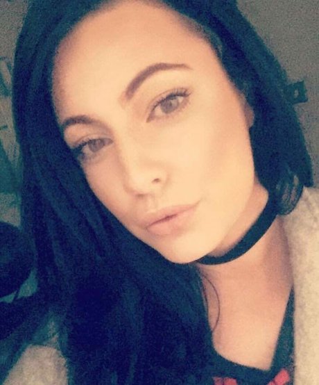 hottest midget onlyfans hot naked photo