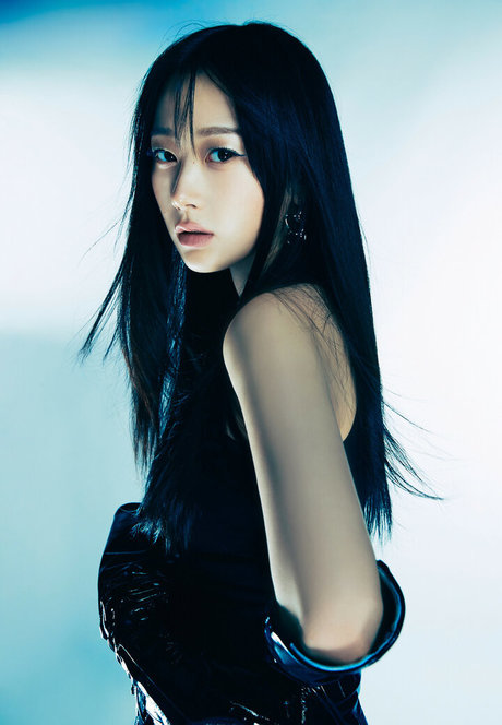 young girls onlyfans top pictures