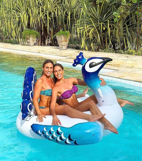 Bie Branca Feres model exclusive photo