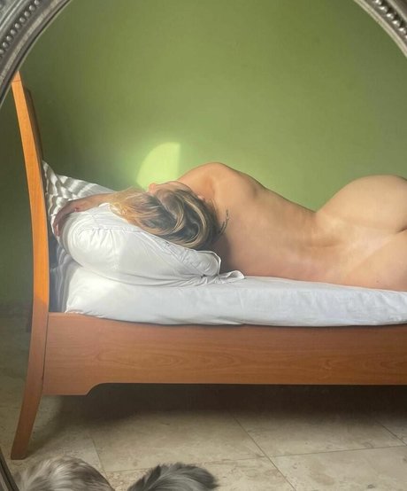 MonroCocos star high quality photos