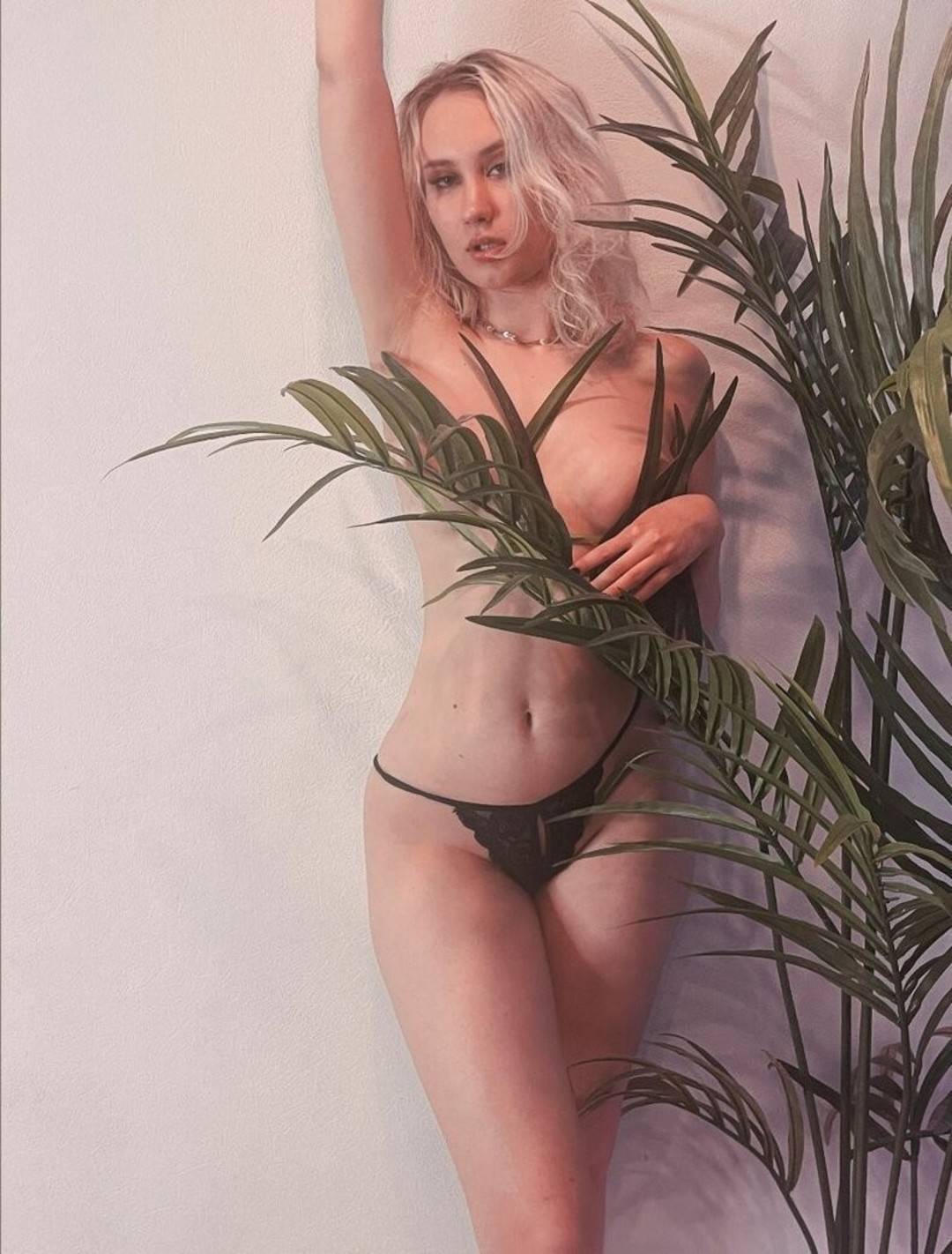 Kataline model exclusive photo