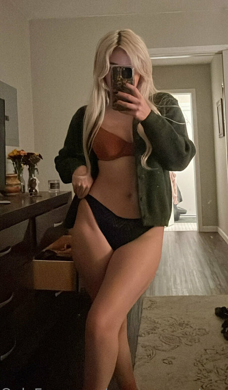 snowyserenasummers model art archive