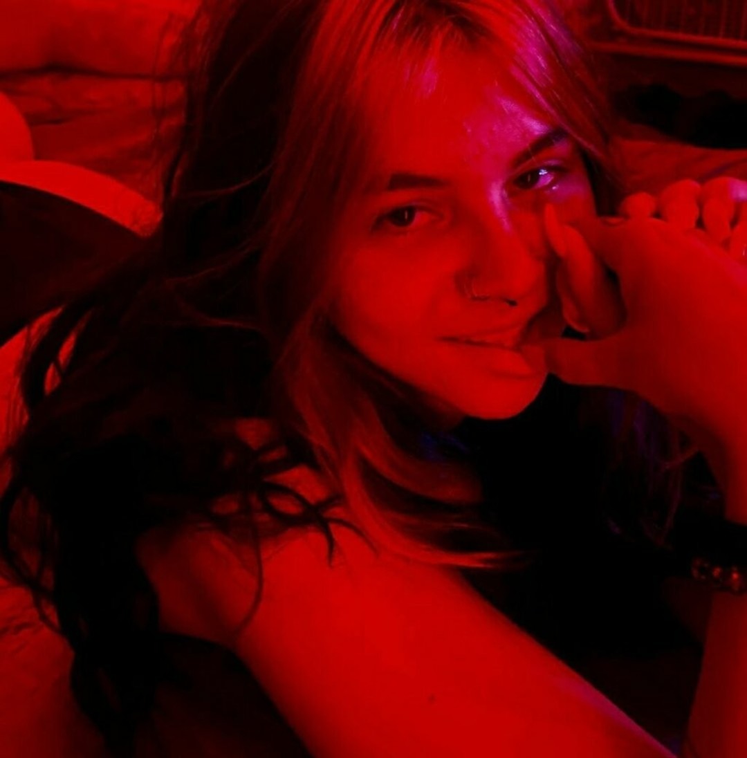 moneymoves0 nude star picture