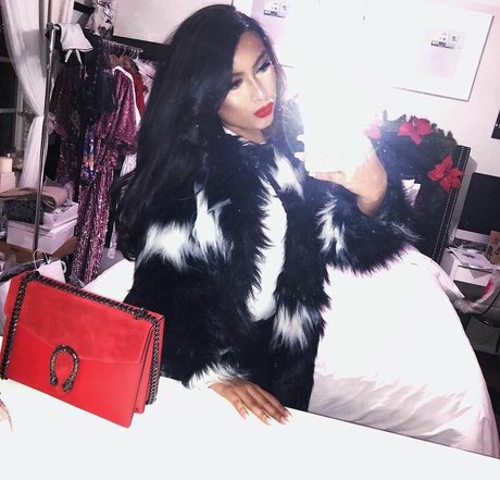 older onlyfans free naked img