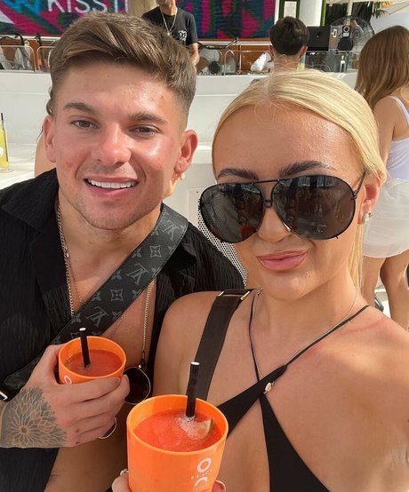 Lily Mcalpine model pornographic pics