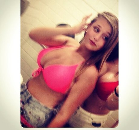 mature blonde onlyfans hot xxx images