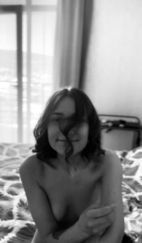 ne o bumage erotic pornstar pic