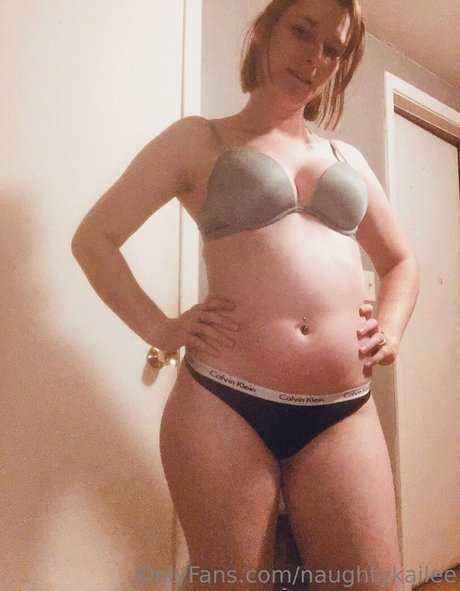 naughtykailee adult star pictures