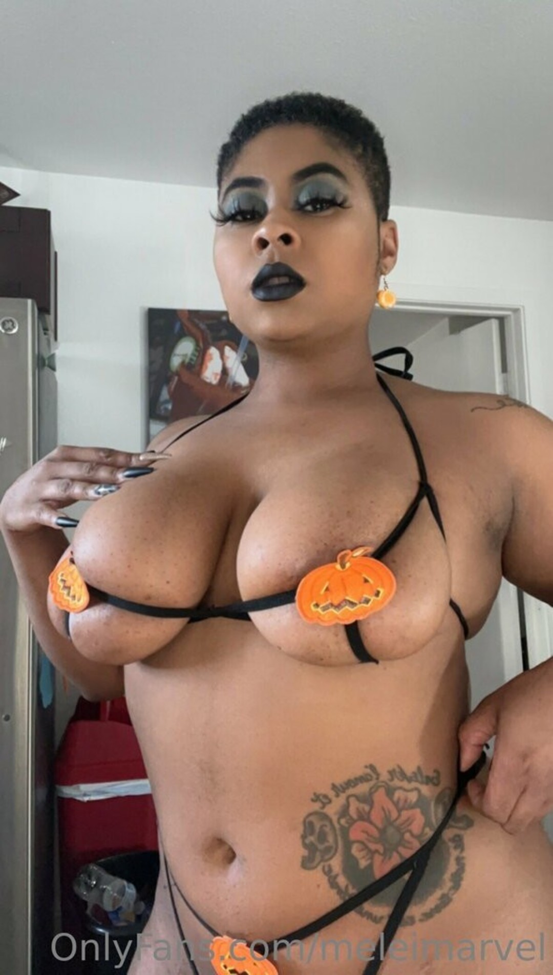 meleimarvelous sex model photos
