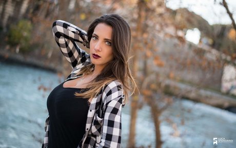 Cleo Bracchi sex star archive