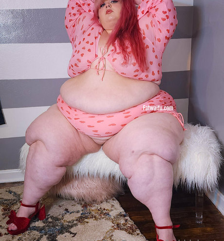 bubblybooty nude pornstar pics