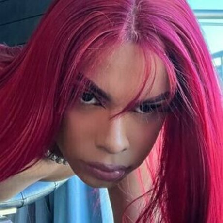 Yourplaybunnyy art star picture