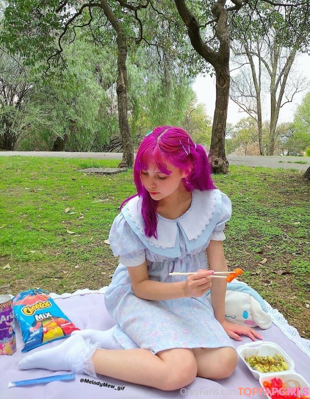 melodymew gif nude actress pic