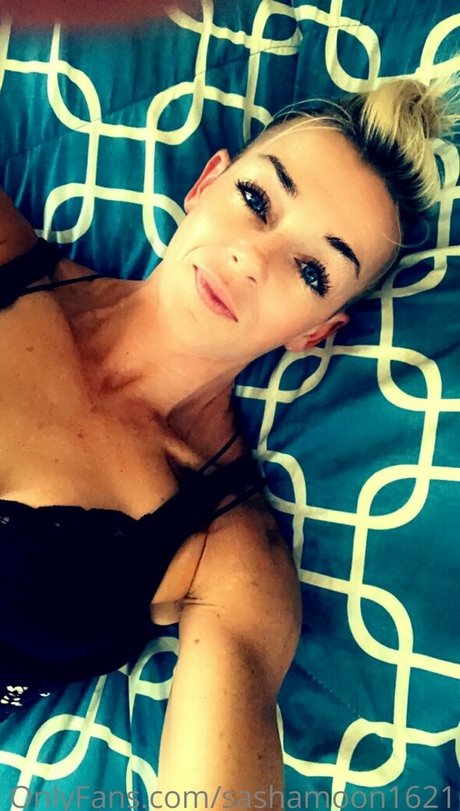 sashamoon1621 star pretty picture