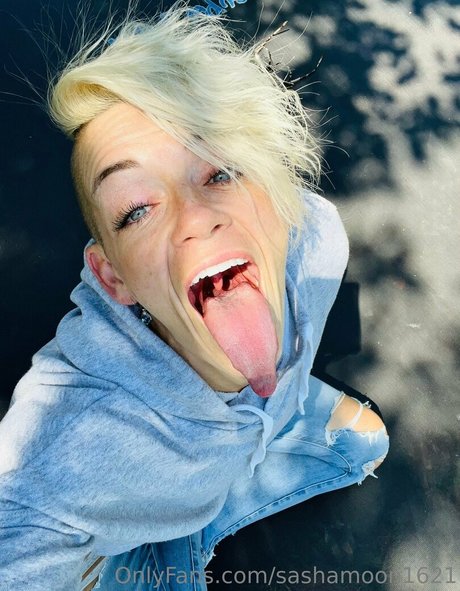 sashamoon1621 beautiful actress images