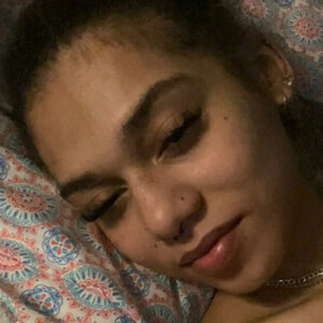 sinherself profile image