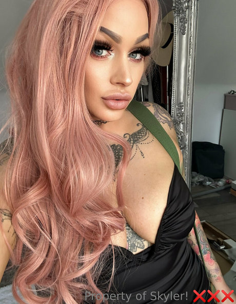 retro onlyfans free sexy images