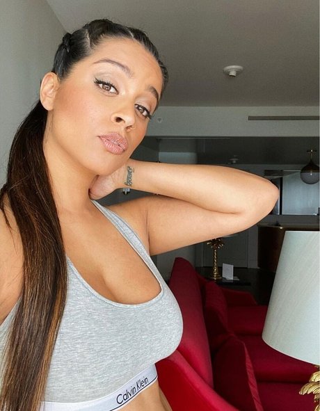 Lilly Singh model naked pictures