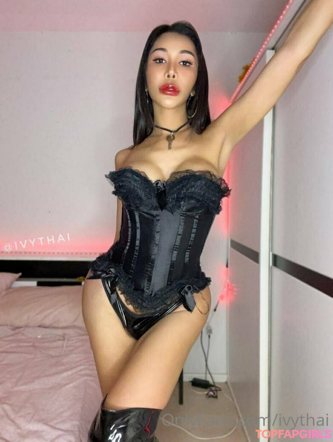 ivythai free pornstar img