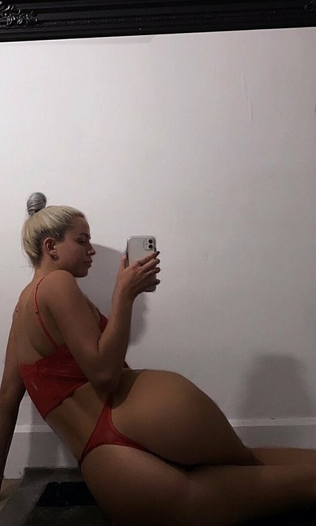 Jazzkerins model top pic