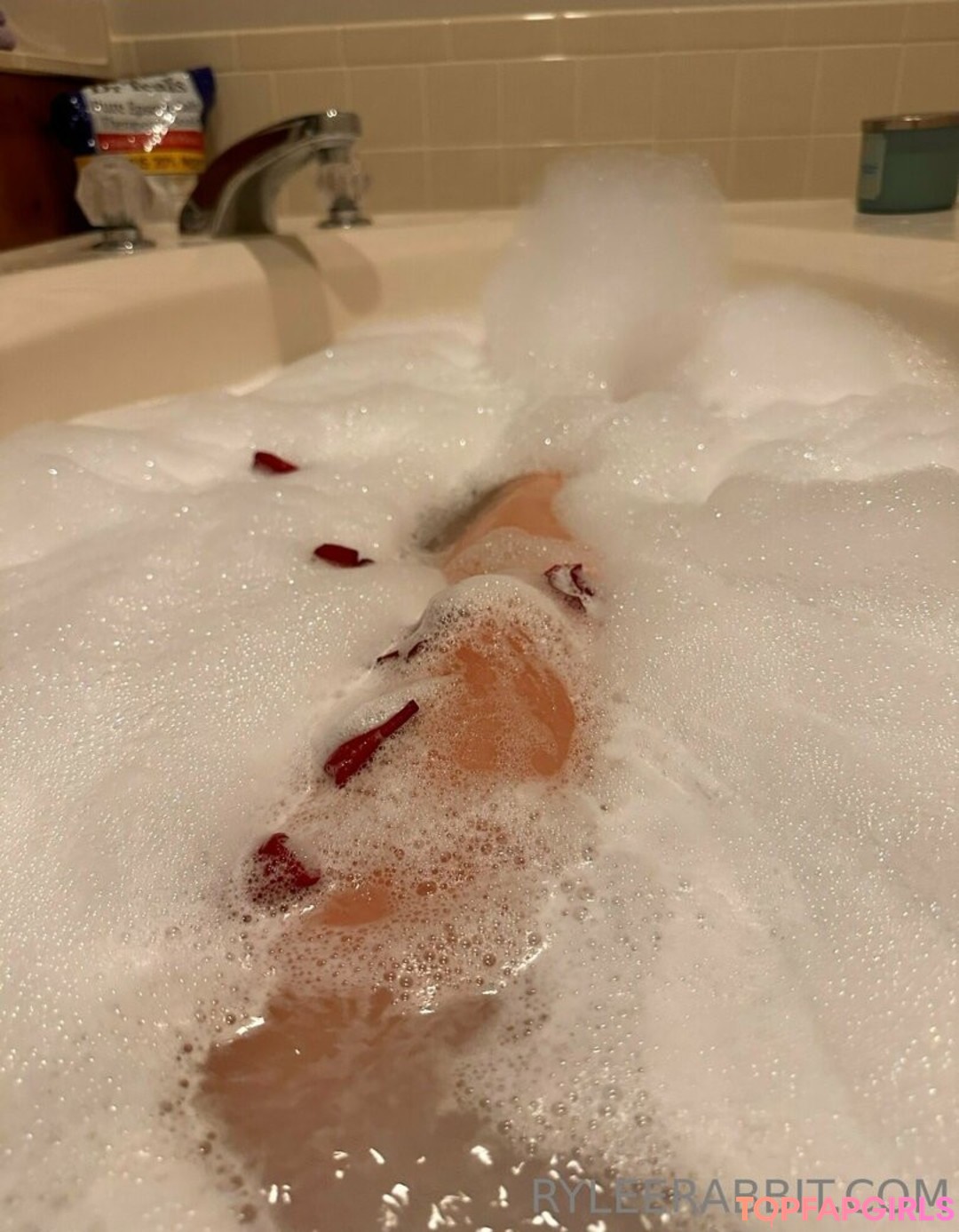 curvy fuck onlyfans sexy nudes photo