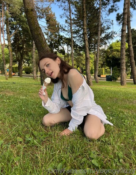 outdoor milf onlyfans hot sex pic