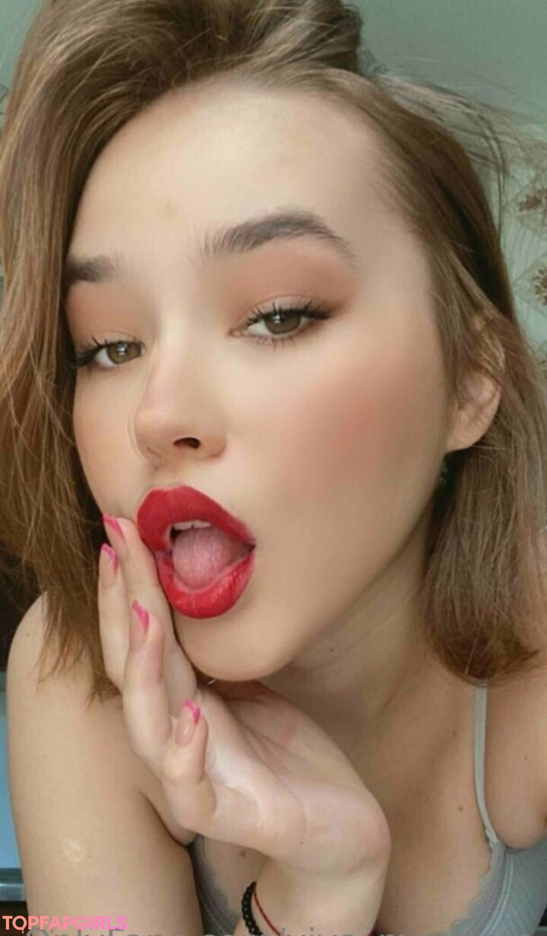 secretary onlyfans exclusive photo