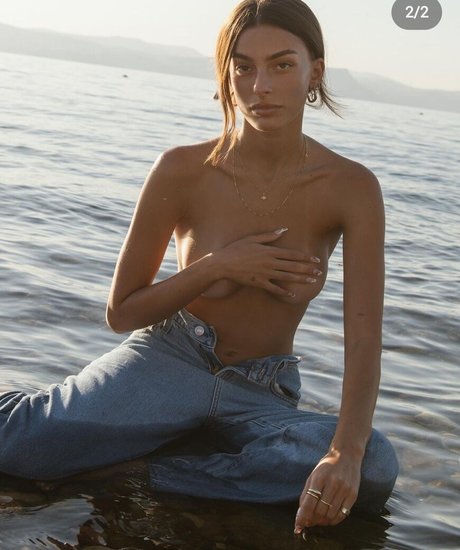 Dian Schwartz star sexy pics