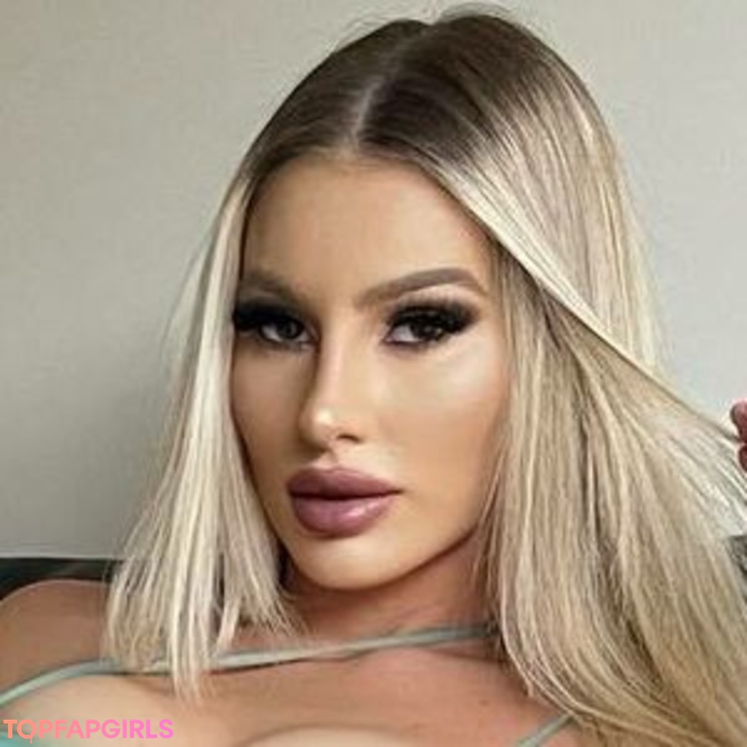 misssdanniilouise pornstar erotic gallery