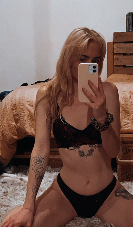 monster tits onlyfans pretty pics