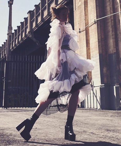 Stana Katic xxx model photos