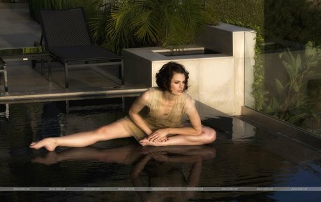 Stana Katic pretty model picture