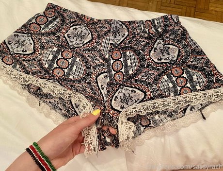 asian teen feet onlyfans pretty pictures