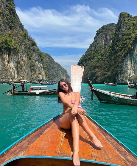 Tatiana Schwartz adult actress img