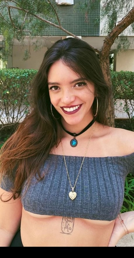 Debora Aladim nudes actress picture