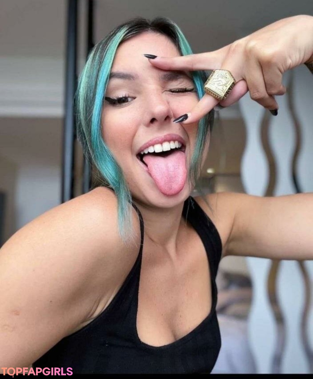 vacation onlyfans exclusive pictures