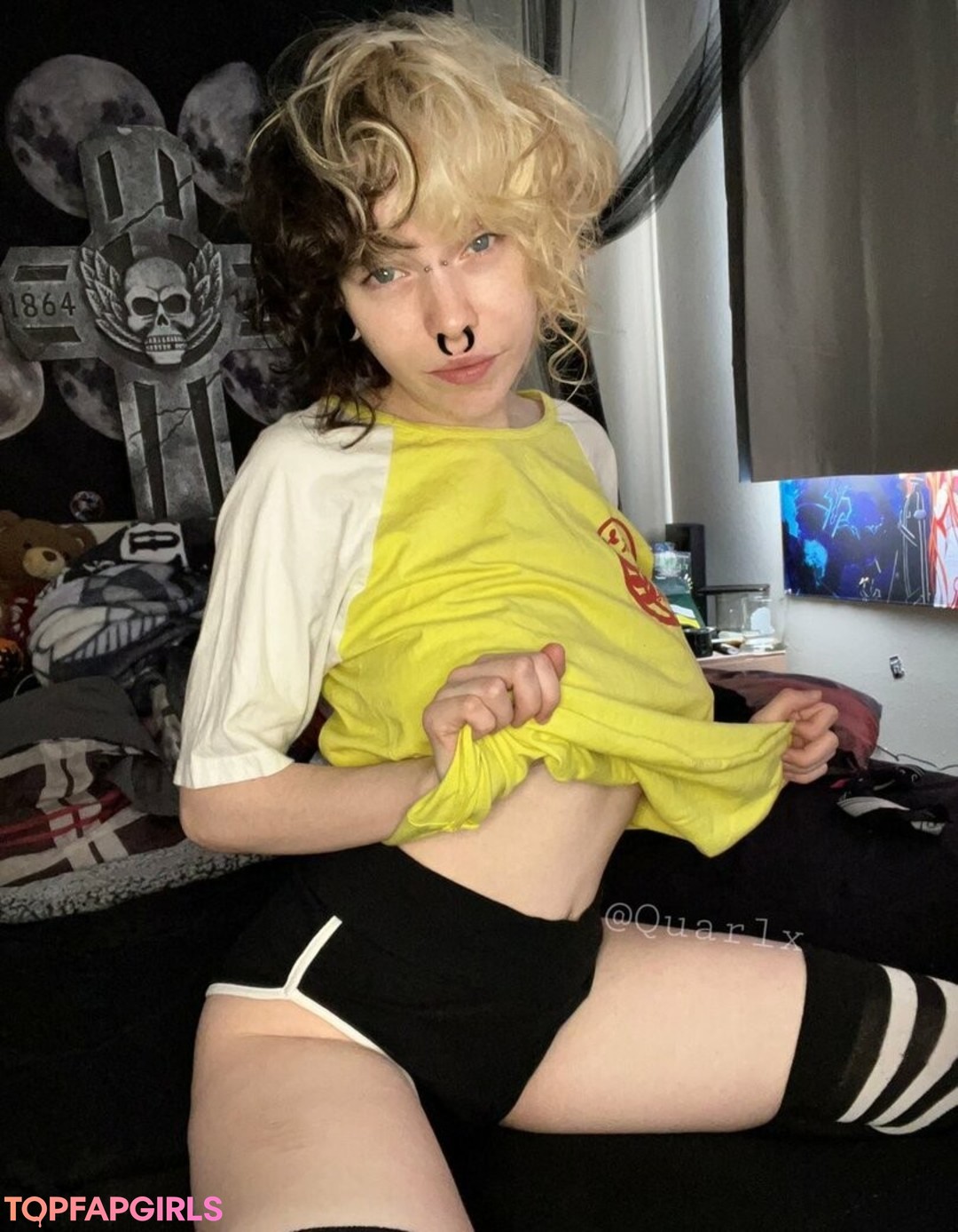 chubby emo onlyfans adult pic