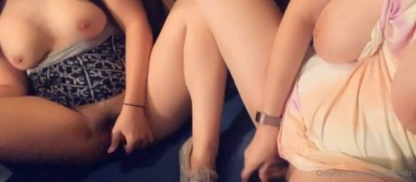 lesbians onlyfans free sex gallery