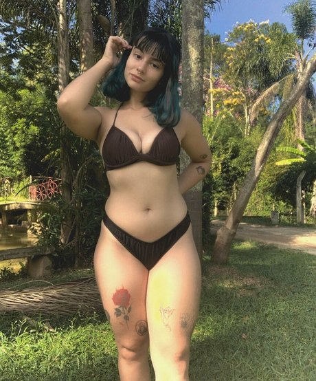 Giovana Gomes top star pictures