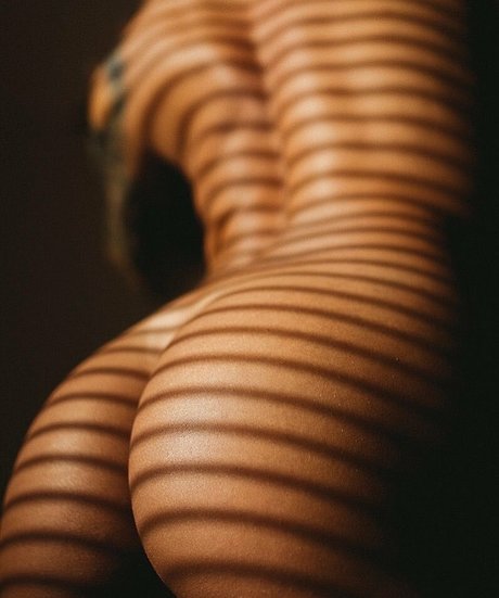 Thais Marin star nudes pictures