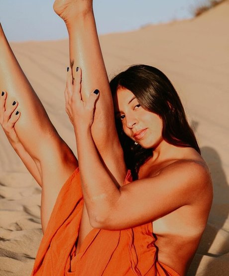 Bar Levy naked actress picture