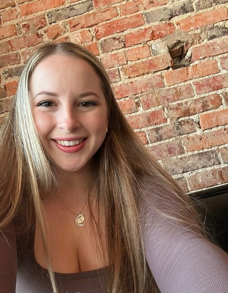 porcelainpiggiesff sex model pics