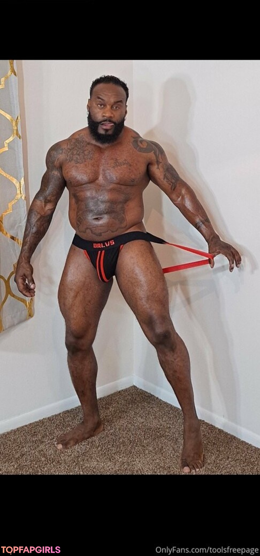 toolsfreepage erotic model pic