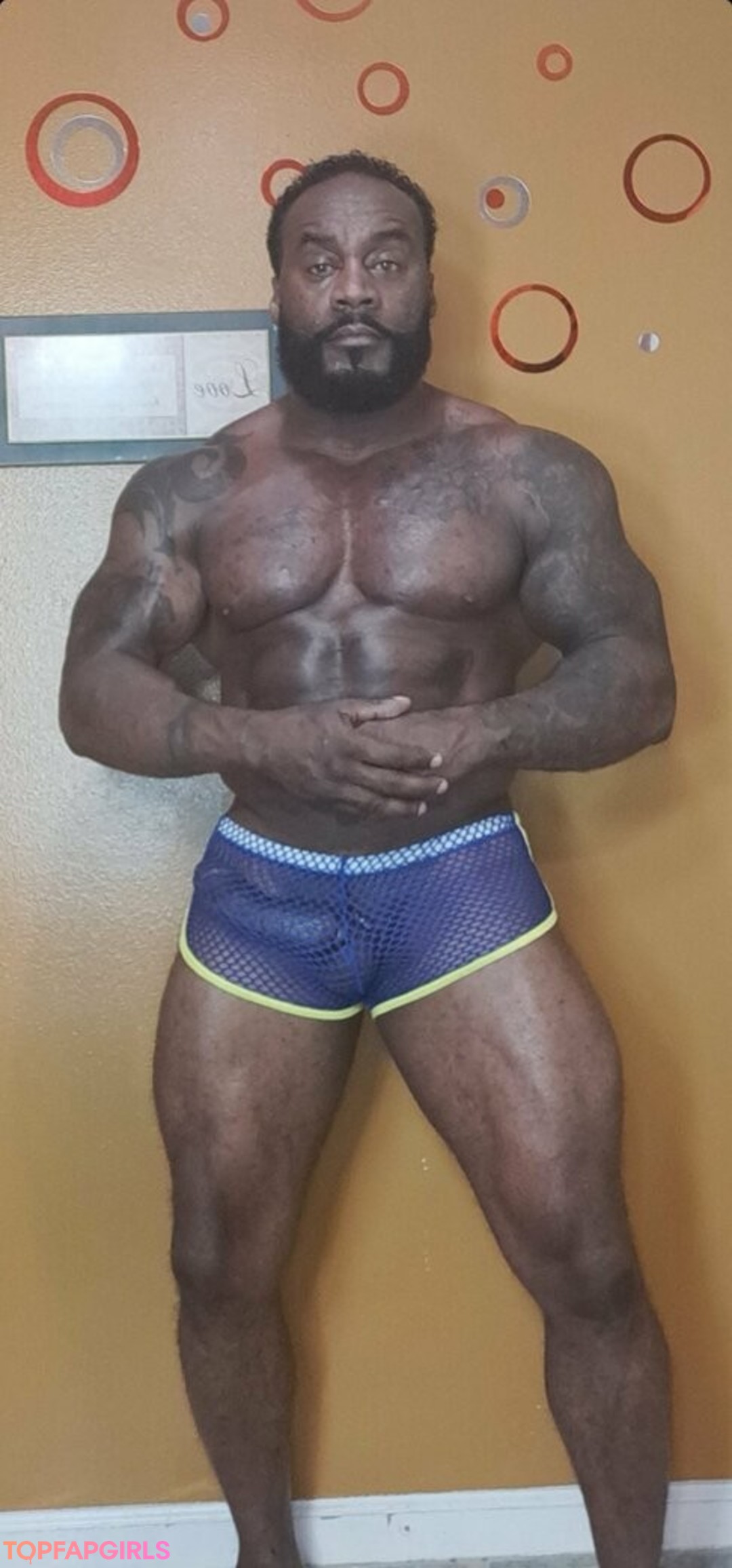 shemale onlyfans free photo