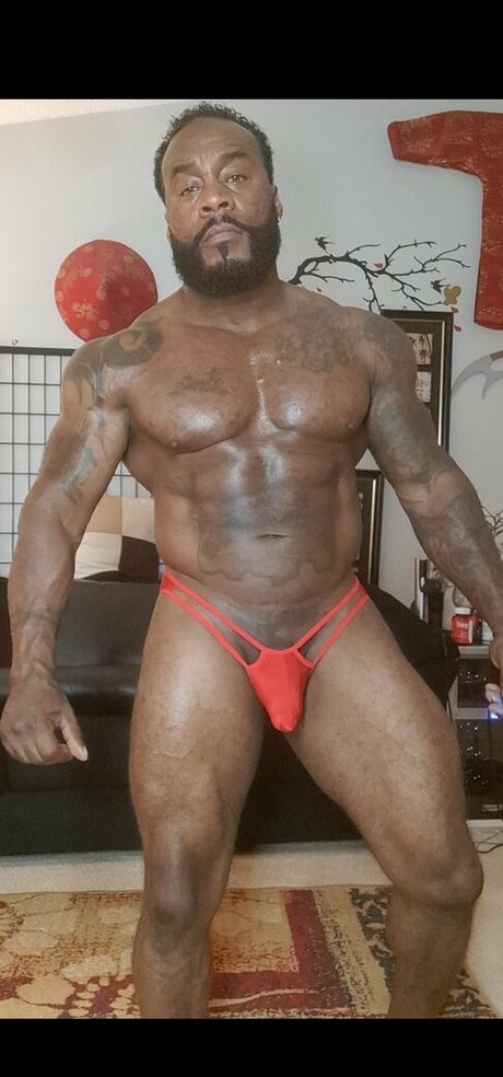 italian milf onlyfans perfect photos