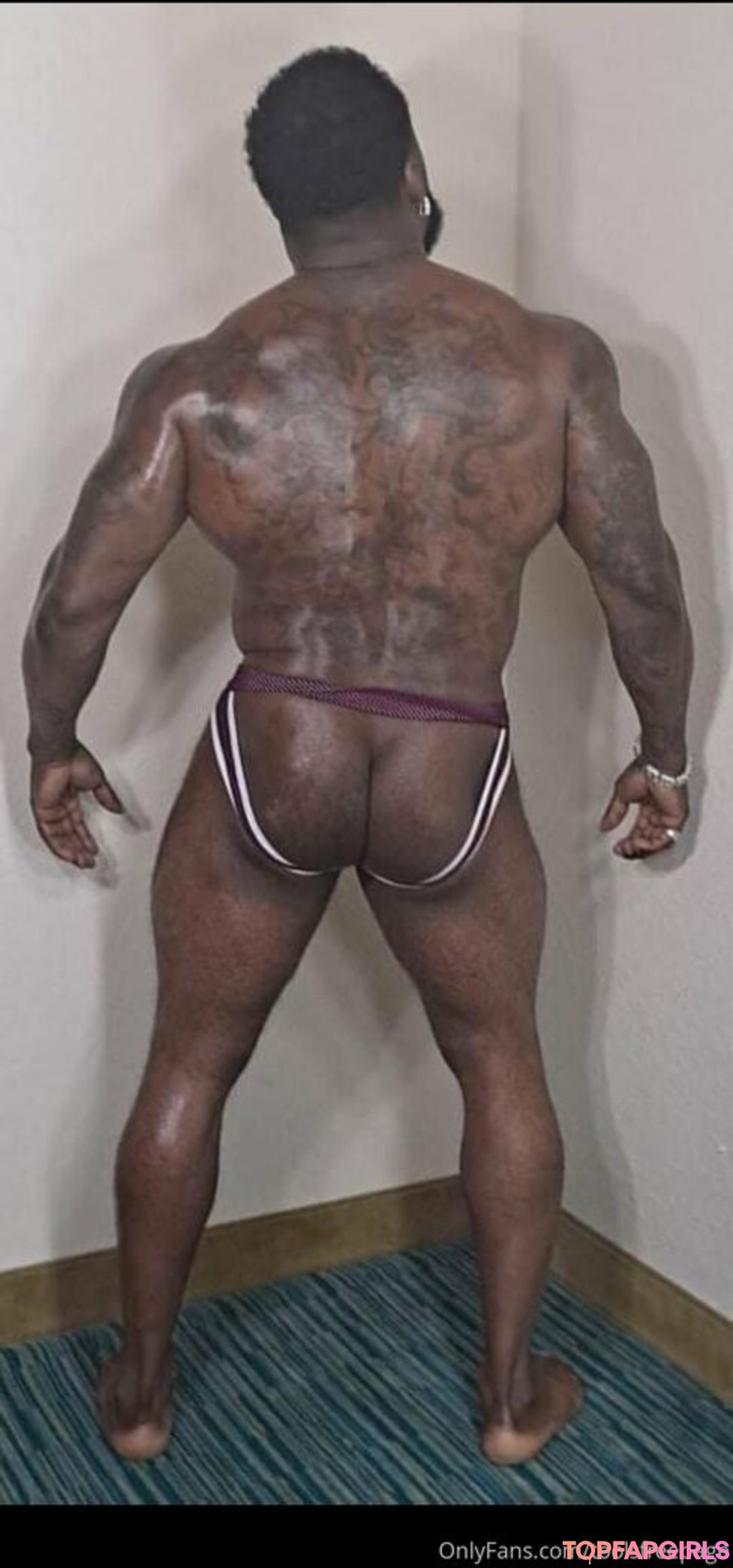 vacation onlyfans pornographic photos