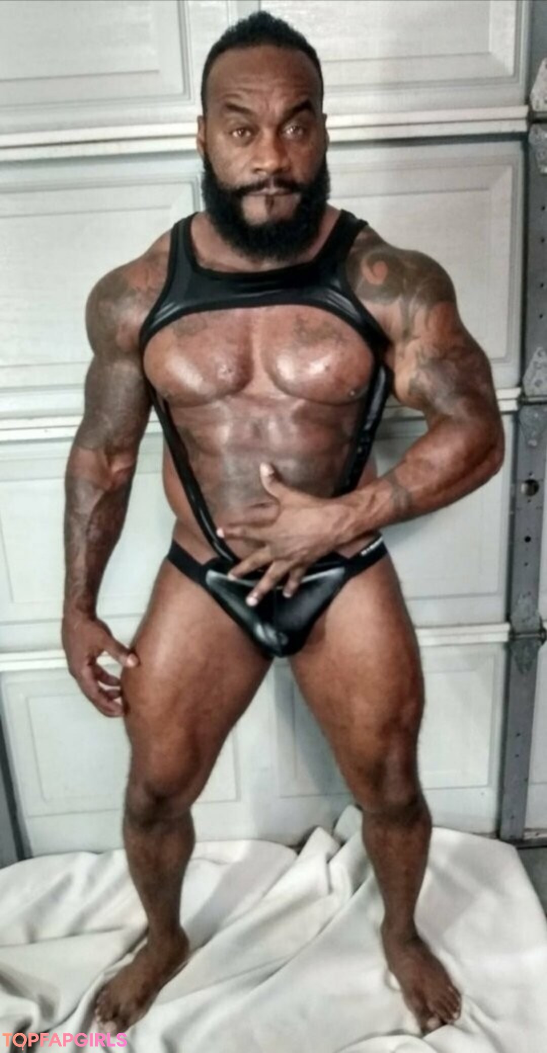 toolsfreepage model xxx images