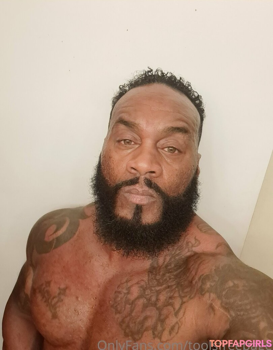 toolsfreepage model exclusive photo