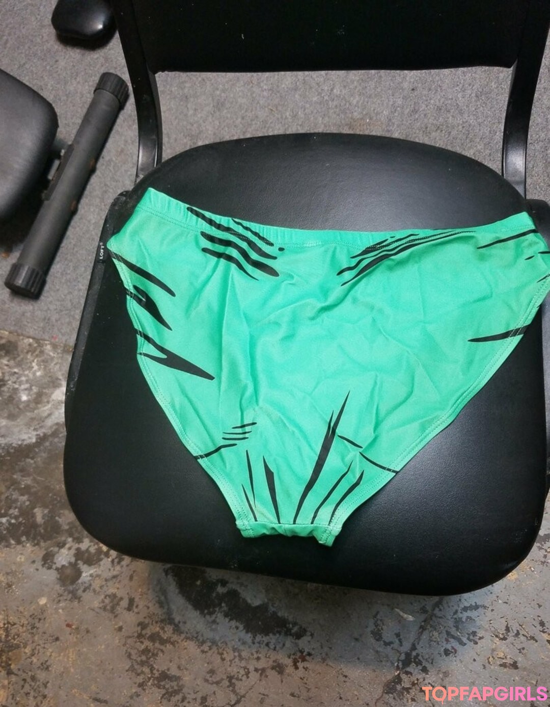 toolsfreepage model pretty photo