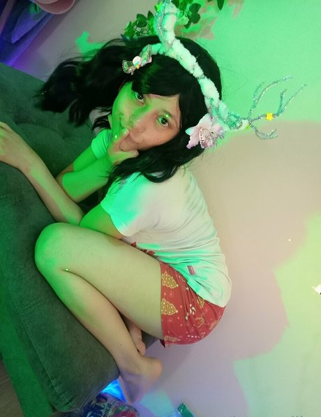 busty teen onlyfans naked picture